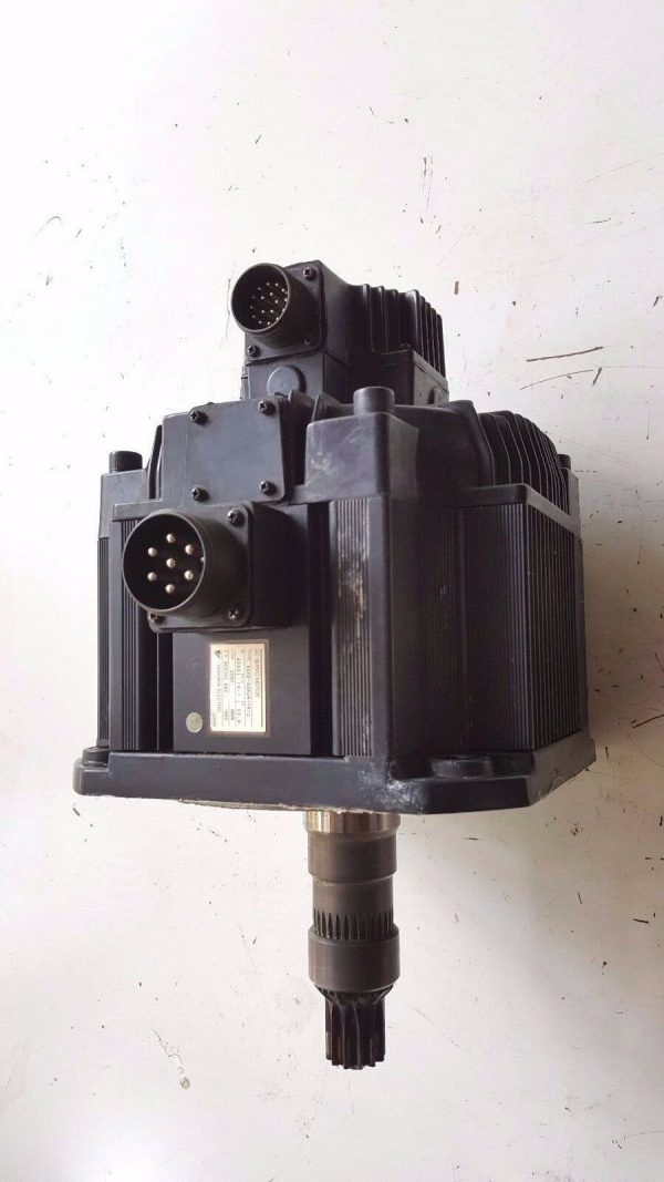 Yaskawa AC Servo Motor SGMD-40AWA-YR12