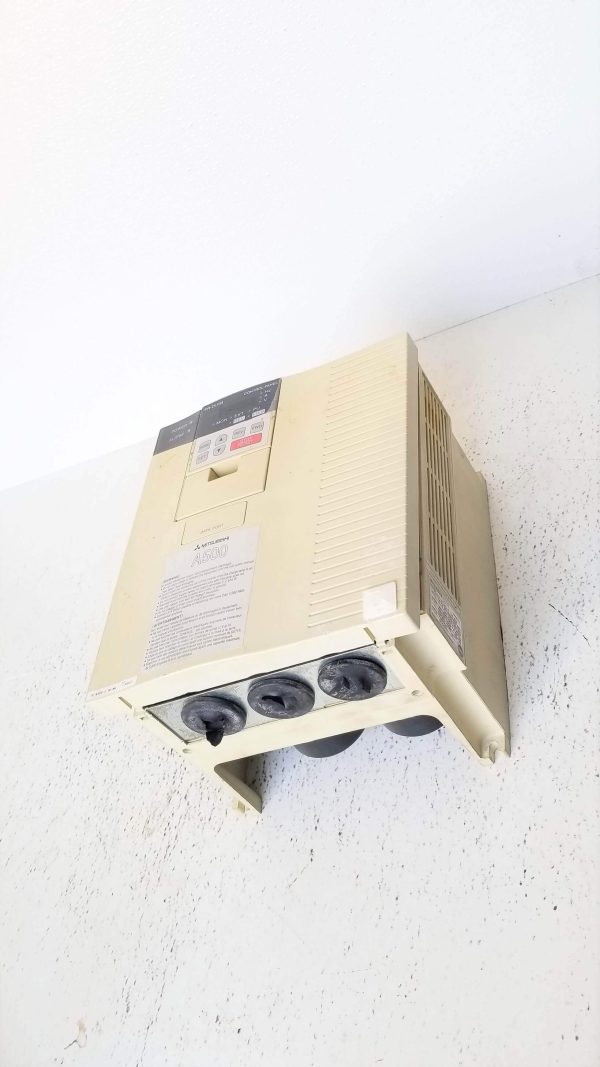 Mitsubishi Inverter FR-A520-5.5K-NA