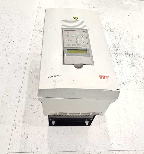 Our technicians have tested the ABB ACS601-0009-40000B1200801 to be in working conditions. With a 6-month warranty guarantee by us!