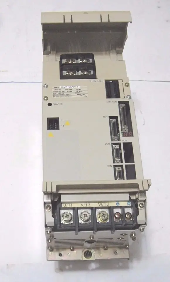 CIMR-M5A2011 Yaskawa Inverter Drive