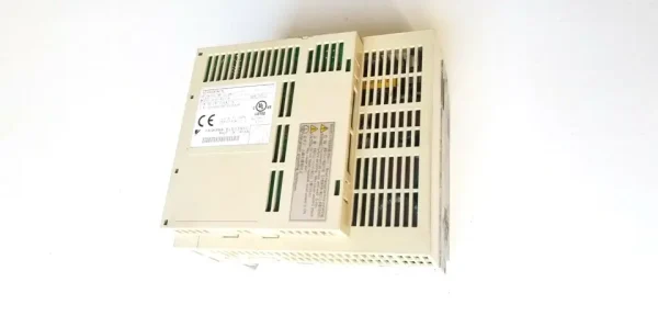 SGDH-05AE Yaskawa Servo