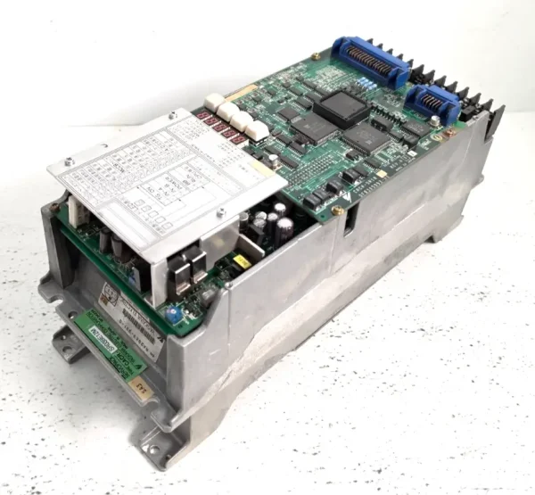 CACR-SR03BE12M Yaskawa Servo