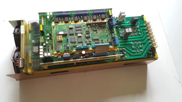 A06B-6064-H318#H550 Fanuc Spindle Servo