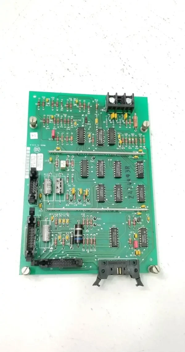 M003253238 117761 REV06 Allen-Bradley Board