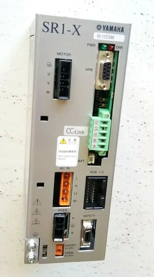 SR1-X-10 Yamaha Servo Drive
