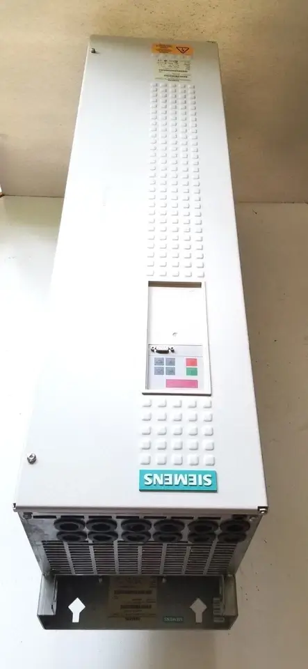 6SE7031-0EE60-Z Siemens Drive