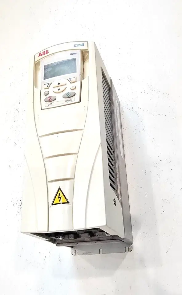 ACH550-UH-03A3-4 ABB Drive