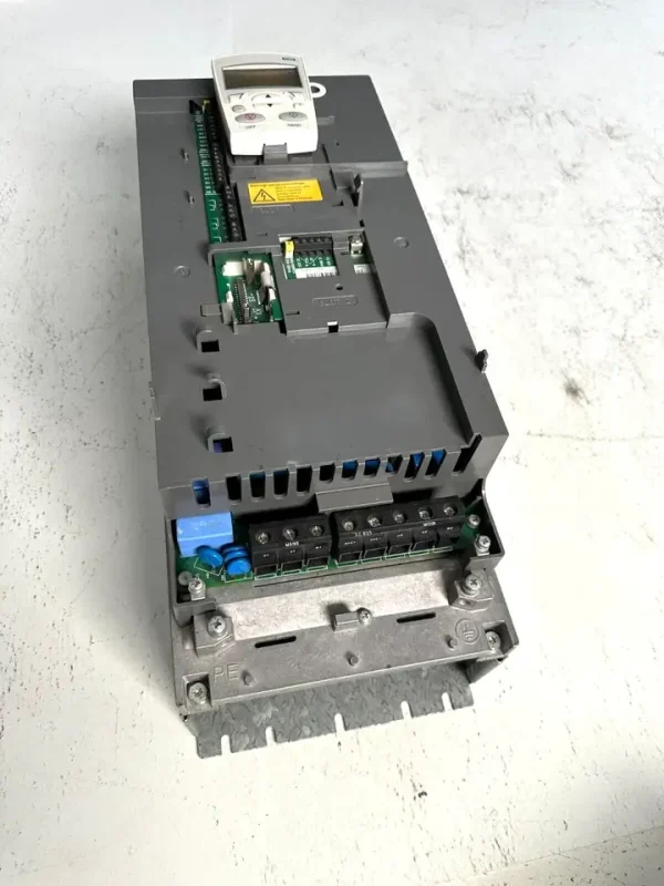 ACH550-UO-031A-4 ACH550-UO-031A-4 ABB Drive