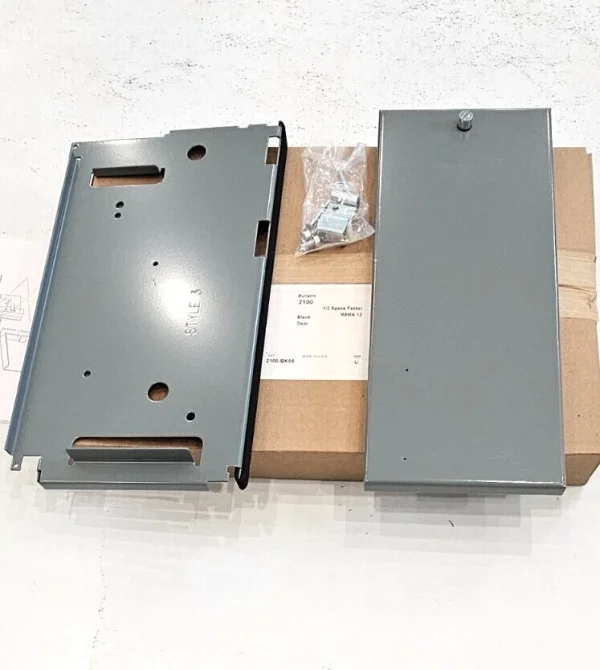 2100-BK05 1/2 Allen-Bradley Blank Door