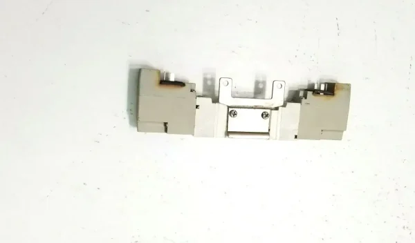 SY5220-5DZ-C6 SMC Solenoid Valve