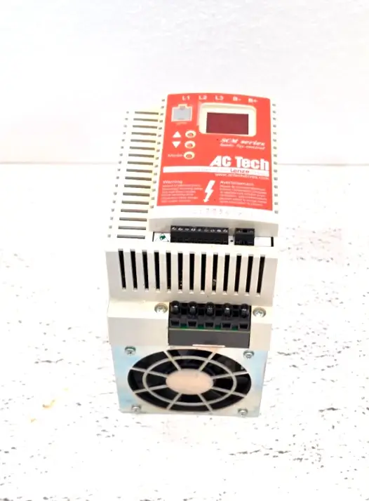 SM250 SM250 Lenze AC Tech Drive