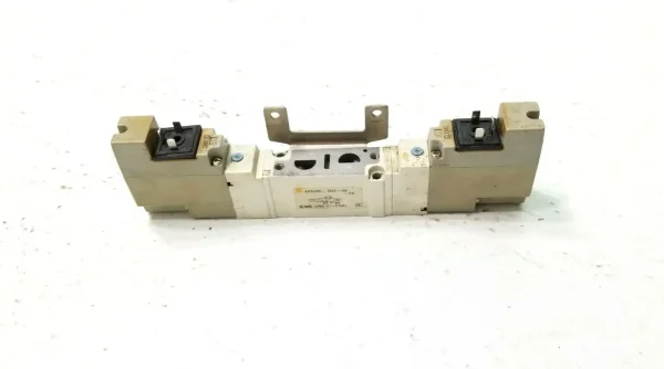 SY5220-5DZ-C6 SMC Solenoid Valve